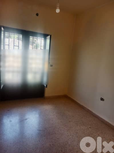 HOT DEAL! APARTMENT FOR SALE IN HAZMIEH 2 BEDROOMS + TERRACE, (HA-528)