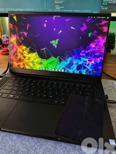 gaming laptop Razer blade 15 super clean