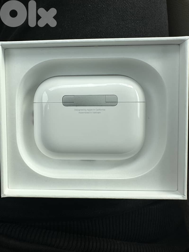 Apple AirPods Pro 3 2