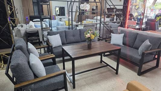 طقم  للخارج مع فرش.   Set outdoor