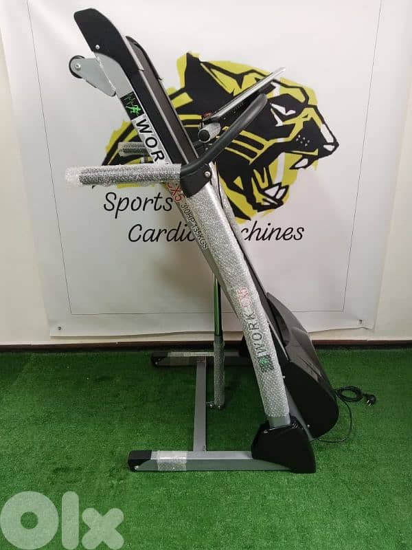 sports treadmill 3hp motor automatic incline 1