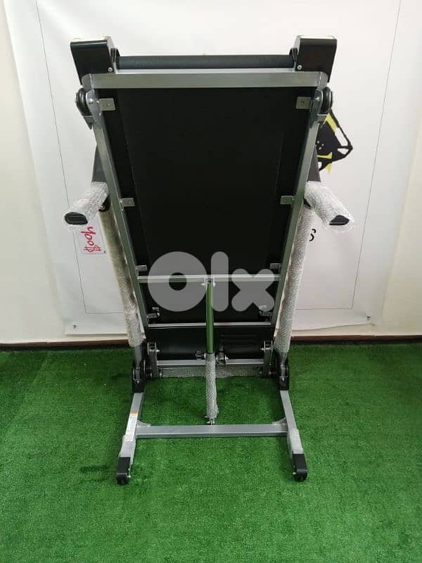 sports treadmill 3hp motor automatic incline 2