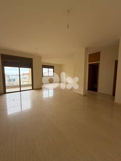 Apartment For Rent in Haret Sakher
