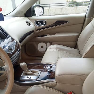 إنفينيتي فئة جي إكس 2016