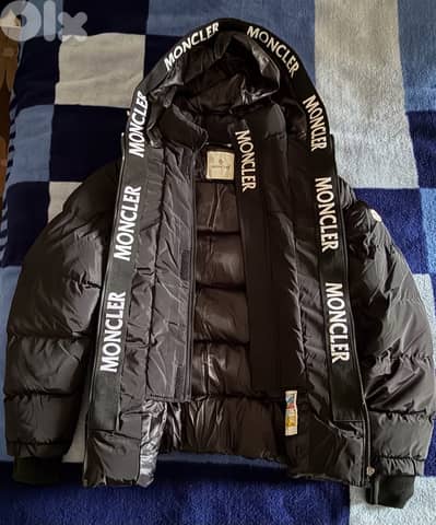 Moncler Montcla Short Down Jacket – Black – Authentic