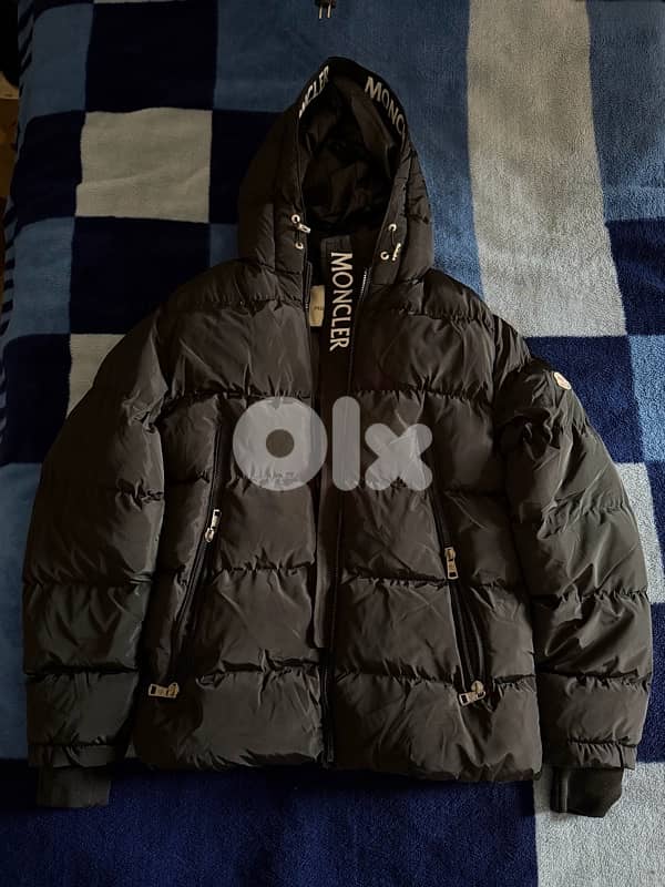 Moncler Montcla Short Down Jacket – Black – Authentic 1