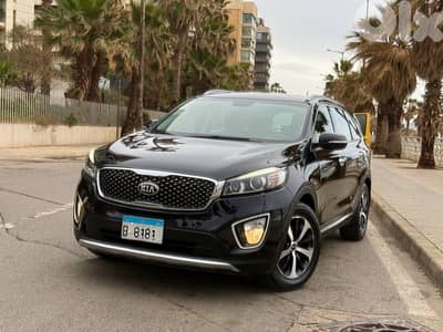 Kia Sorento 2016 (4cylinder 7seats ) 4WDمصدر و صيانة لشركه مالك واحد