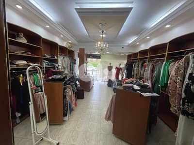 ديكور محل البسة