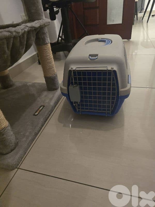 Cat Scratch House Tree 2