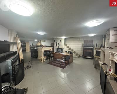 Showroom for sale in Hazmieh on the main road/الحازمية -REF#JS133225 !