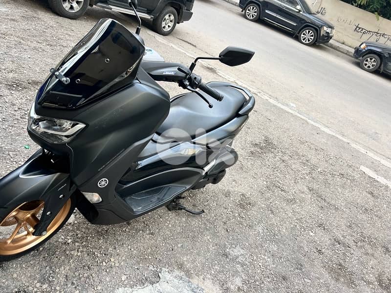 yamaha Nmax  black matte -800 KM only 3