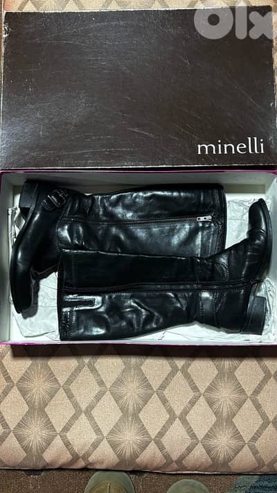 Leather Boot Minelli