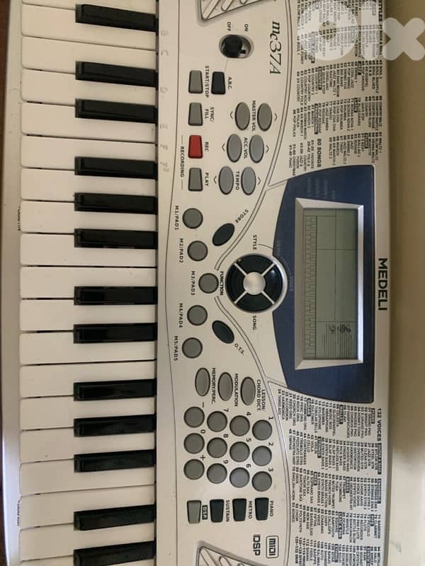Medeli MC374 Electronic Keyboard for Sale 1