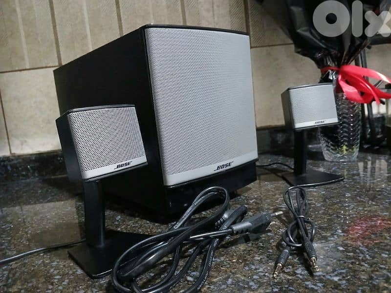 home theater surround sound system from Bose 3