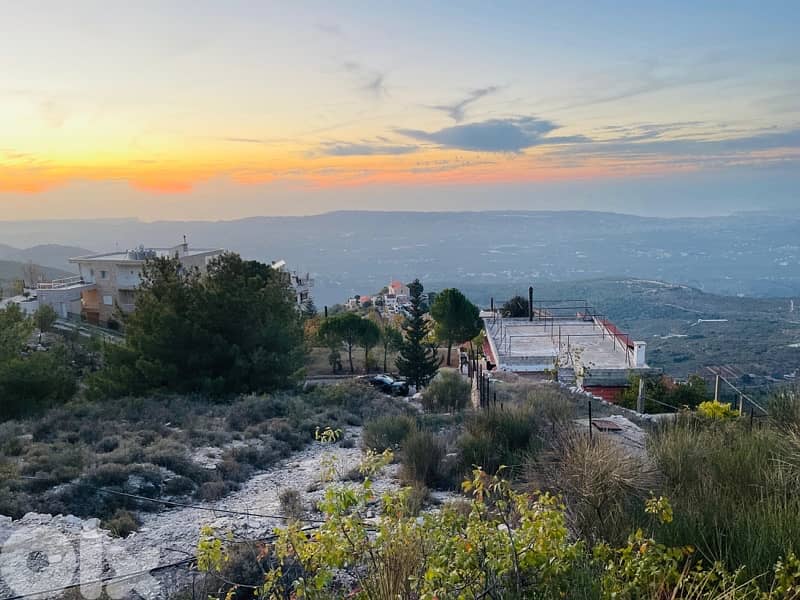 Land for sale in Aito 2