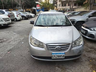 هيونداي إلينترا 2011