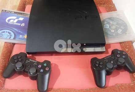 PS3 Sony original معدلة فيها ألعاب معها مسكتان ومعها 3cd كتير مرتبة