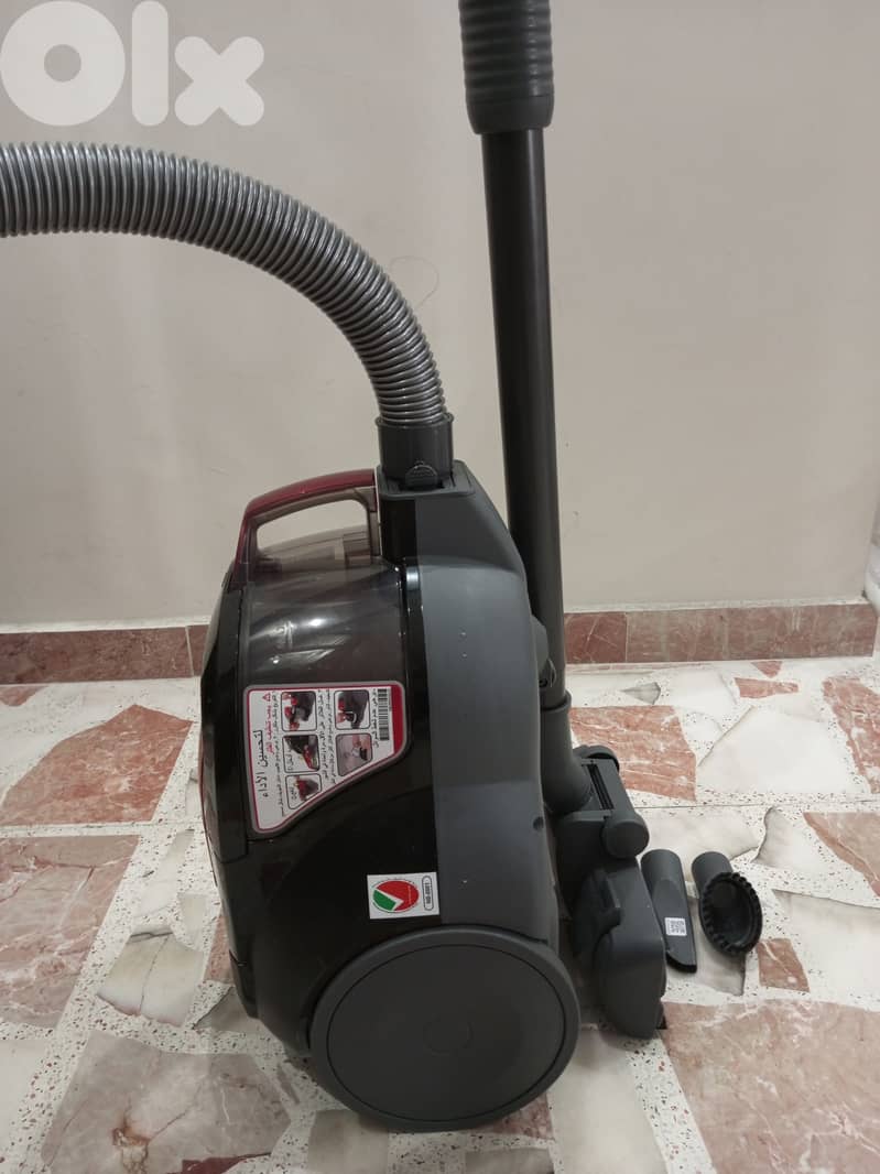 LG Vacuum Cleaner – 1800W to 2000W – Very Good Condition 5