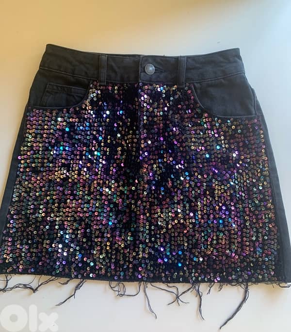 Subdued sparkly skirt 1