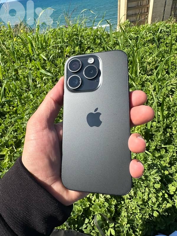 iphone 15 pro 256gb 1