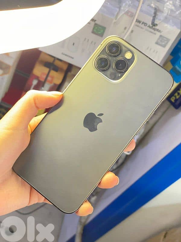 iphone 12 pro 128G Black 3