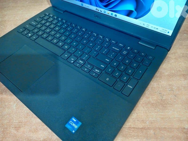 Laptop Dell Inspiron 350,touchscreen,Intel core i5 gen 10,12gb ram 1