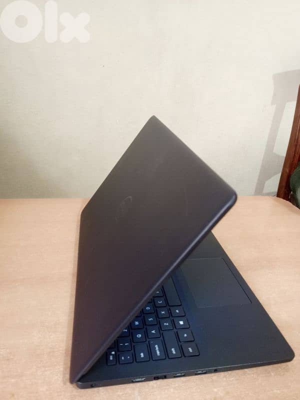 Laptop Dell Inspiron 350,touchscreen,Intel core i5 gen 10,12gb ram 3