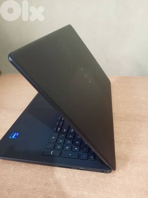 Laptop Dell Inspiron 350,touchscreen,Intel core i5 gen 10,12gb ram 4