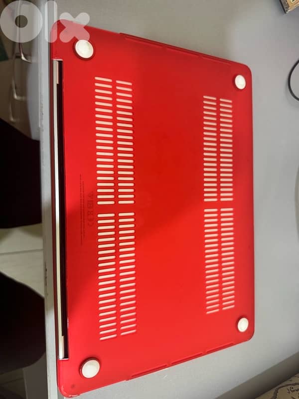 MacBook Pro 13” M2 (2022) – 8GB RAM 2