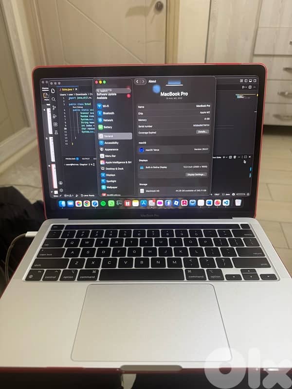 MacBook Pro 13” M2 (2022) – 8GB RAM 5