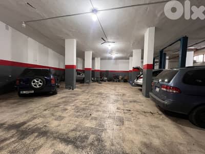 SPACIOUS WAREHOUSE FOR SALE IN ZOUK MOSBEH PRIME,(ZM-221)