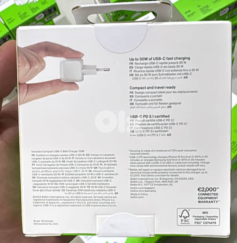 Belkin Boostcharge compact usb-c wall charger 30w 3pin + usb-c 1