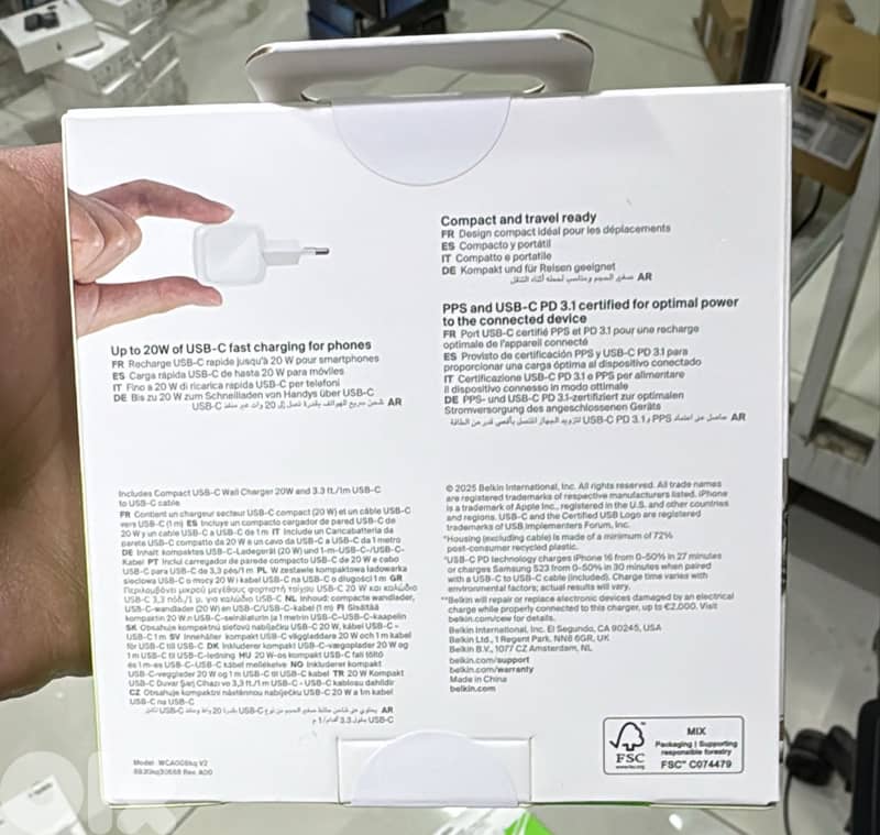 Belkin Boostcharge compact usb-c wall charger 20w 2pin + usb-c 1