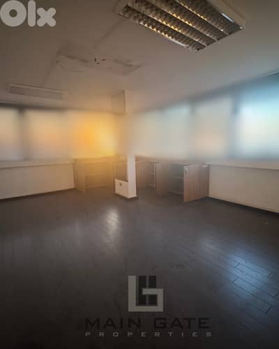 Office for Rent in a Prime Location in Zalka