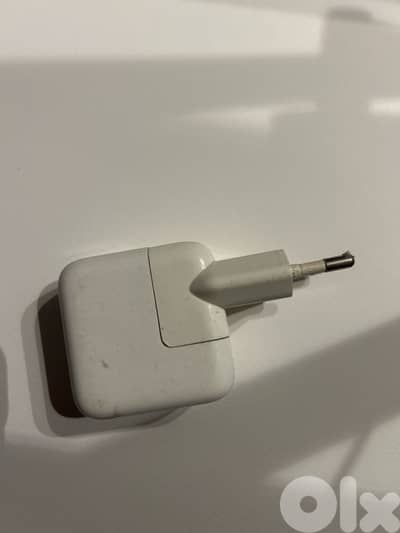 Apple MacBook Power Adapter (with foldable US plug)