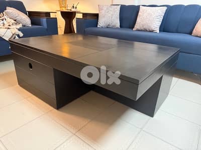 coffee table طاولة خشب