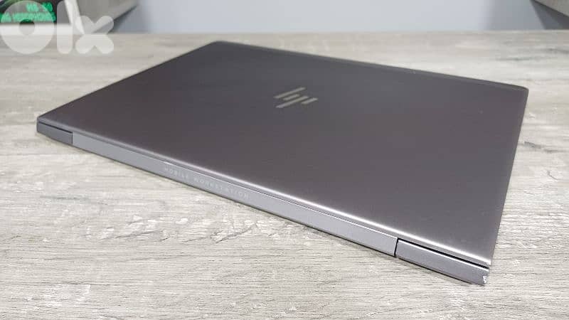 laptop Zbook touch - 4 gb vga - 512/16 1