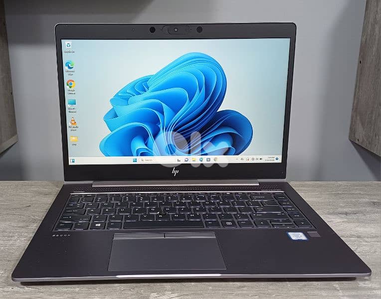 laptop Zbook touch - 4 gb vga - 512/16 3