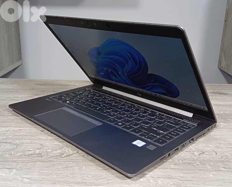 laptop Zbook touch - 4 gb vga - 512/16 5