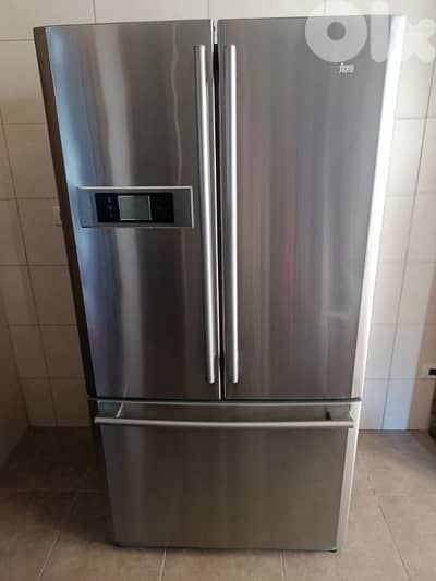 براد ماركة  Teka  أوروبي French Door بحالة ممتازة جداً شبه جديدة.