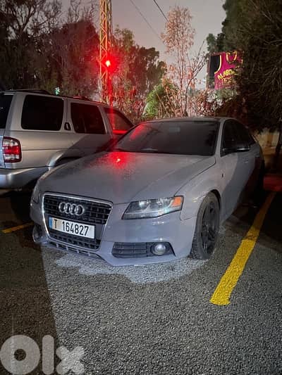 Audi A4 2009 7800$