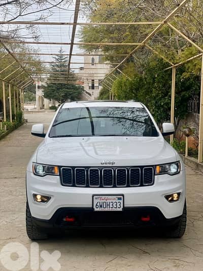 جيب شيروكى 2017 (4x4)