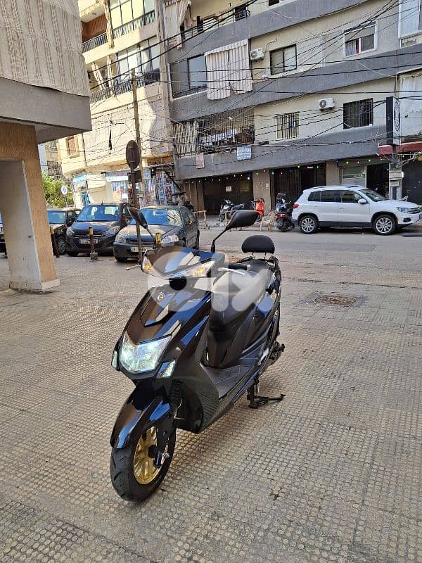 cignes azzo 125cc 2022 keyless 1