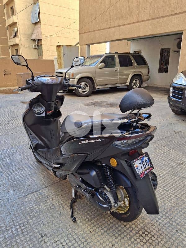 cignes azzo 125cc 2022 keyless 2