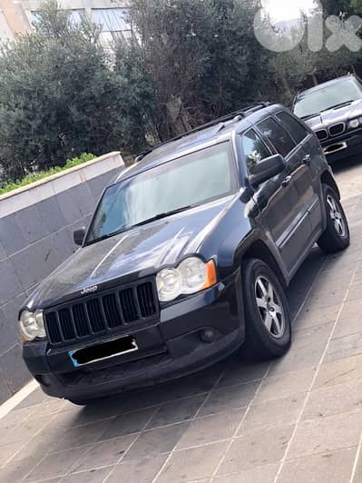 grand  Cherokee laredo 2008