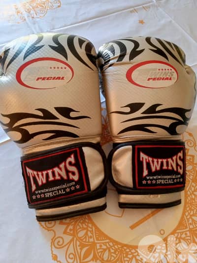 twins special boxing gloves 12oz original