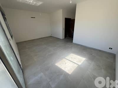 GMK131EN Apartment for sale in Bouar - شقة للبيع في بوار