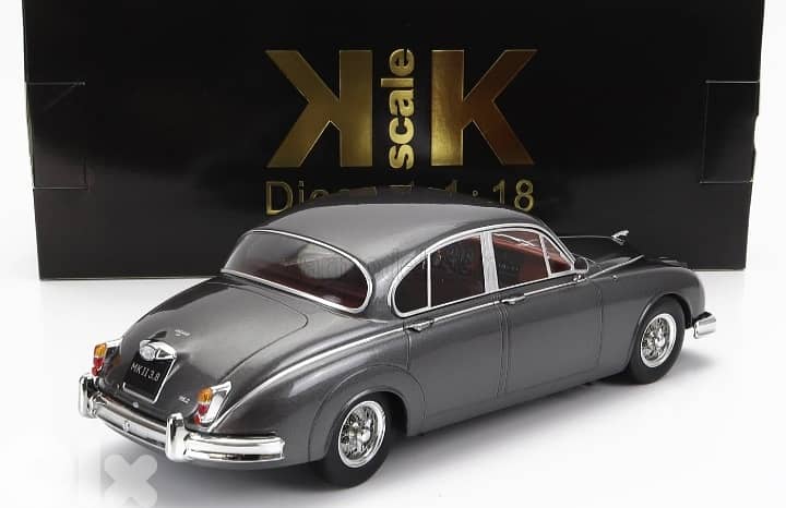 Jaguar MK ll 3.8 (LHD) 1959 diecast car model 1;18 4