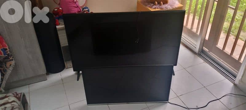 2TV 49' and 32' television 1