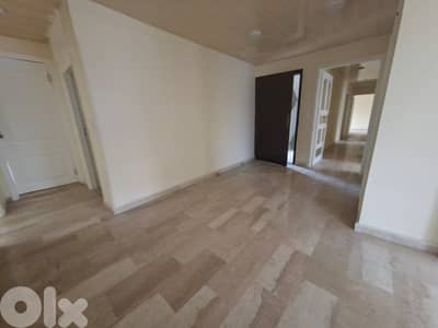 Luxury Apartment for Rent in Spears, Beirutشقة فاخرة للإيجارفي سبيرز،